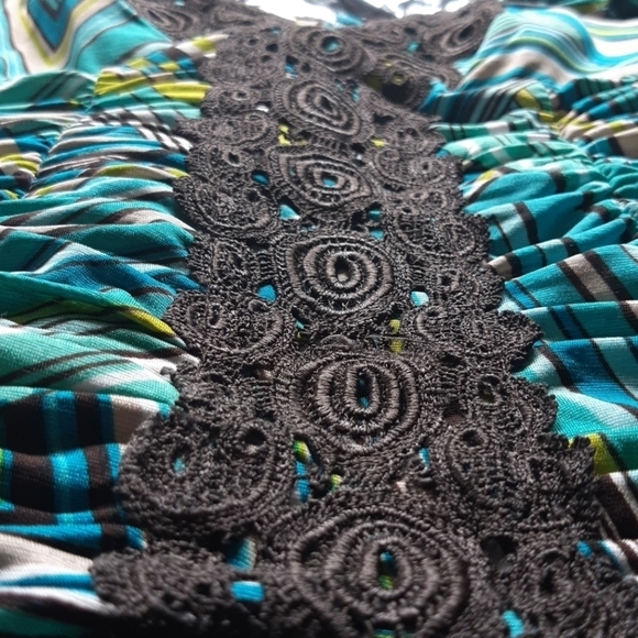 Xoxo Top 190 - Picture 2 of 6